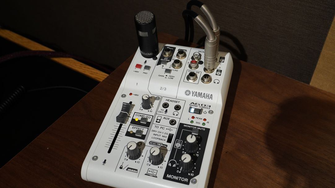 AG03はトークバックの音声入力として活用
